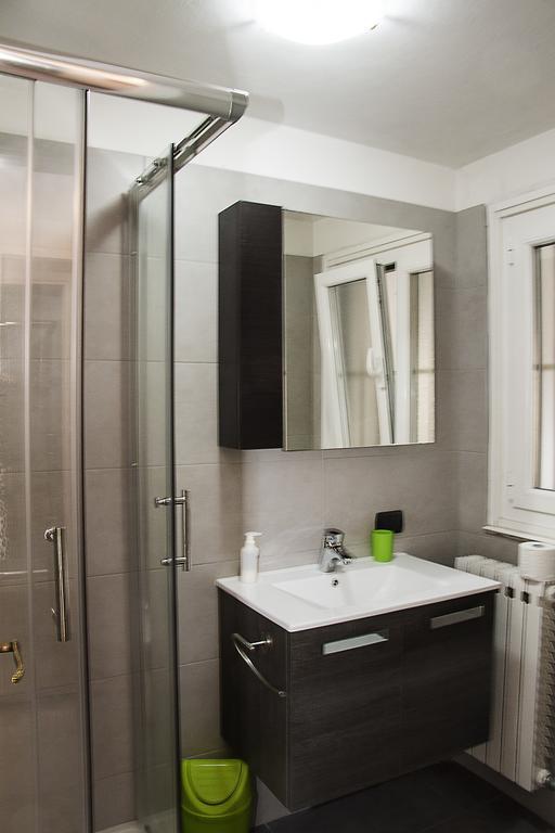 Apartment Via Sant'Alessandro 베르가모 객실 사진